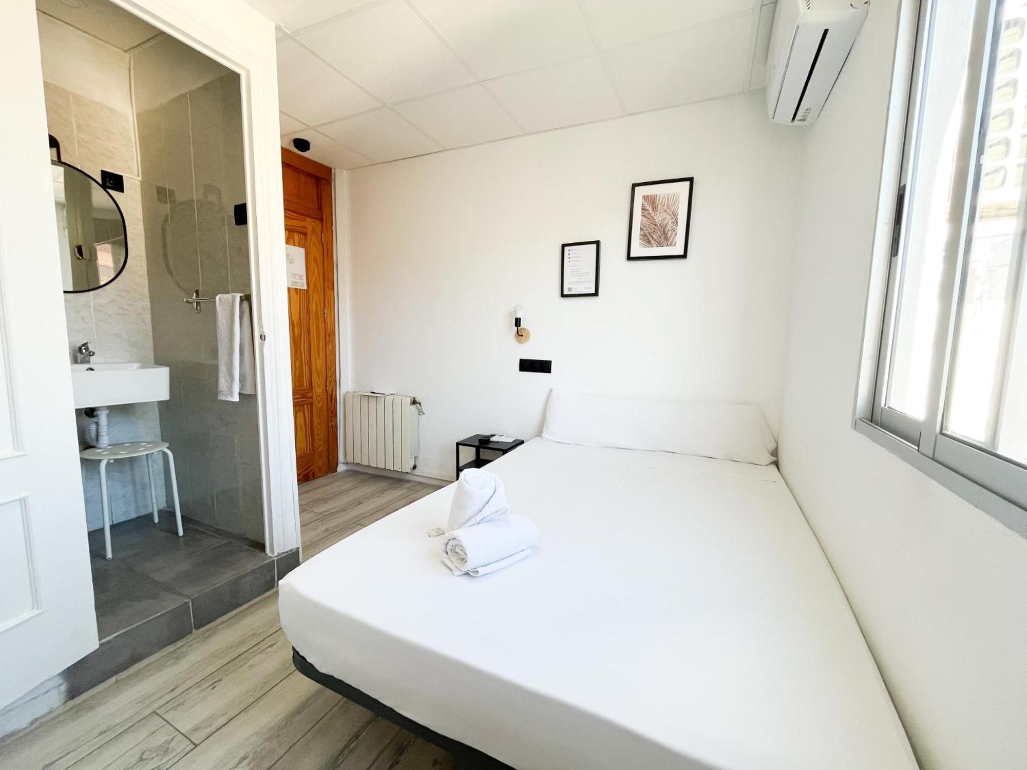 Sleep&Go Hotel Alicante Exterior photo