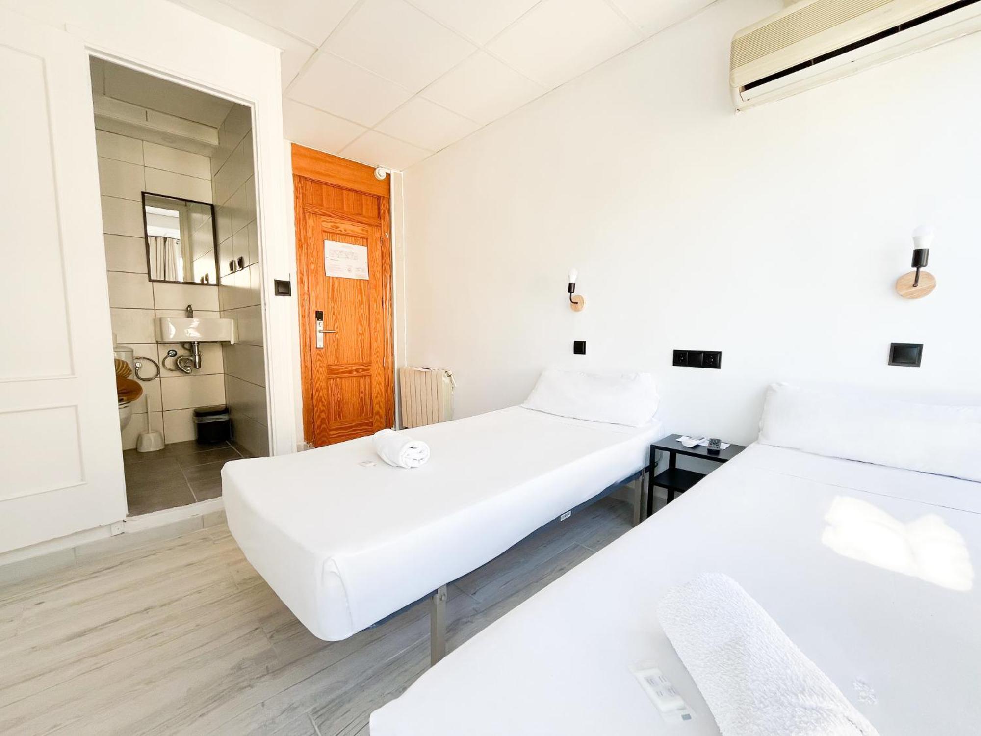 Sleep&Go Hotel Alicante Exterior photo